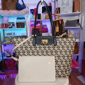 Ferragamo Gancini Leather Logo Print Tote w/ Beige Clutch $2500 retail